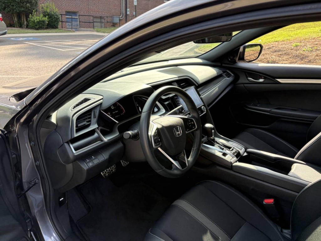 2019 Honda Civic Image 11