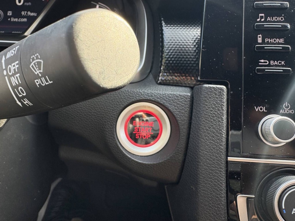 2019 Honda Civic Image 17
