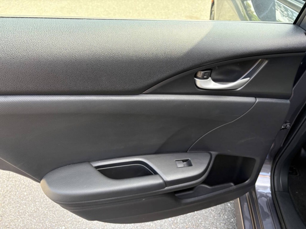 2019 Honda Civic Image 23