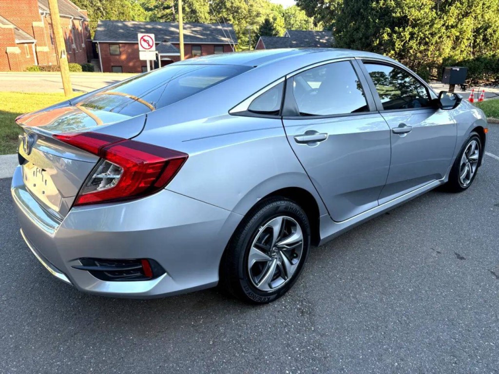 2019 Honda Civic Image 7