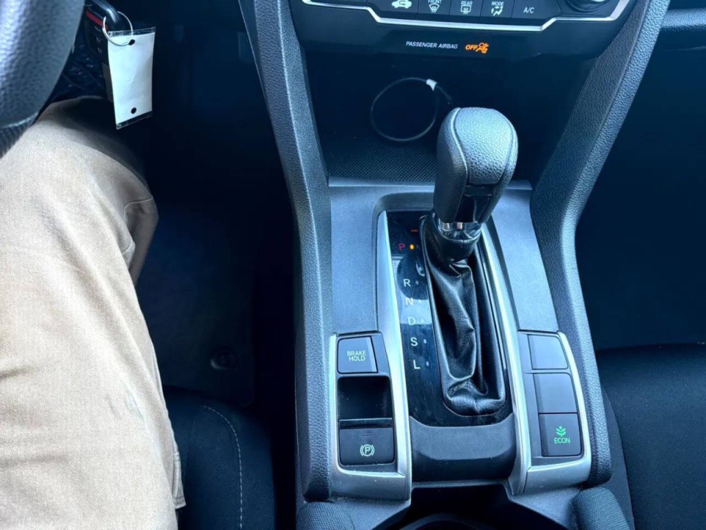 2019 Honda Civic Image 20