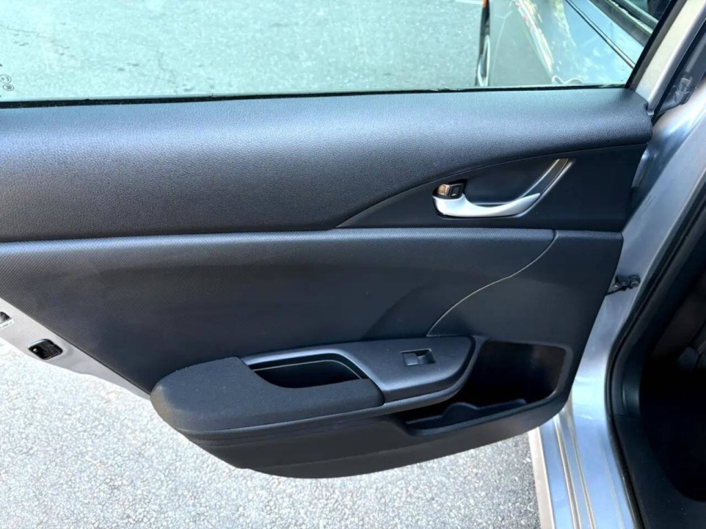 2019 Honda Civic Image 22