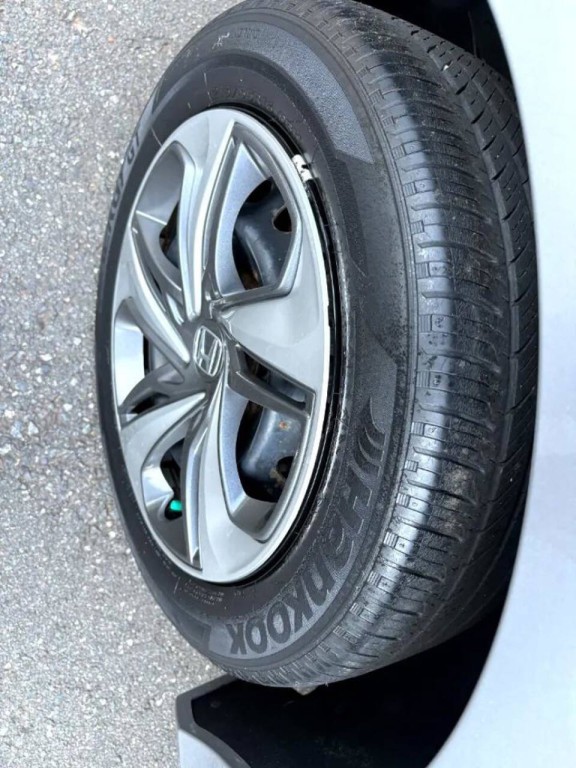 2019 Honda Civic Image 32