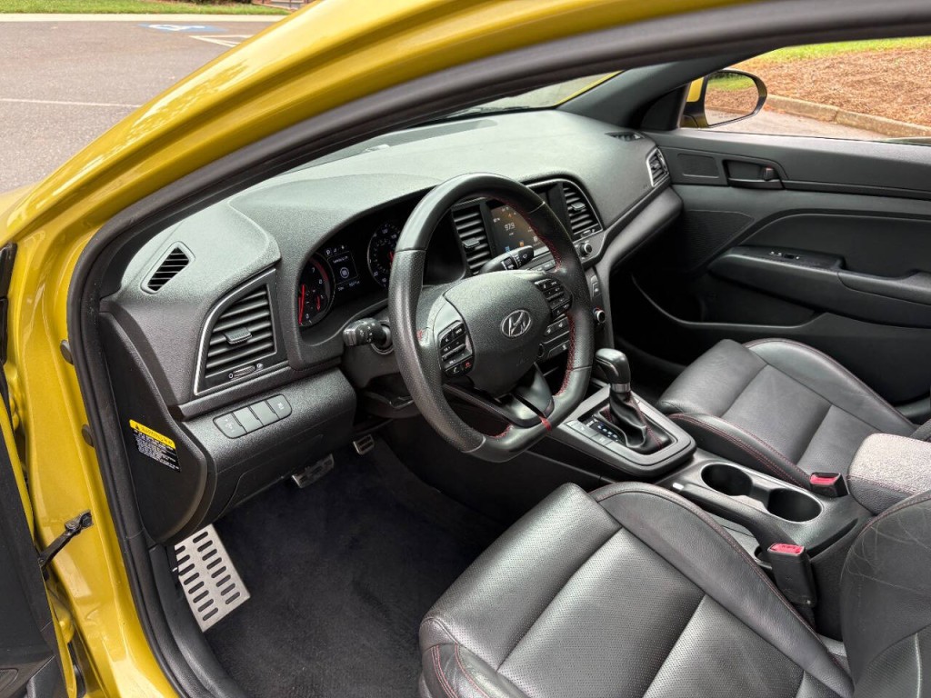 2018 Hyundai Elantra Image 13