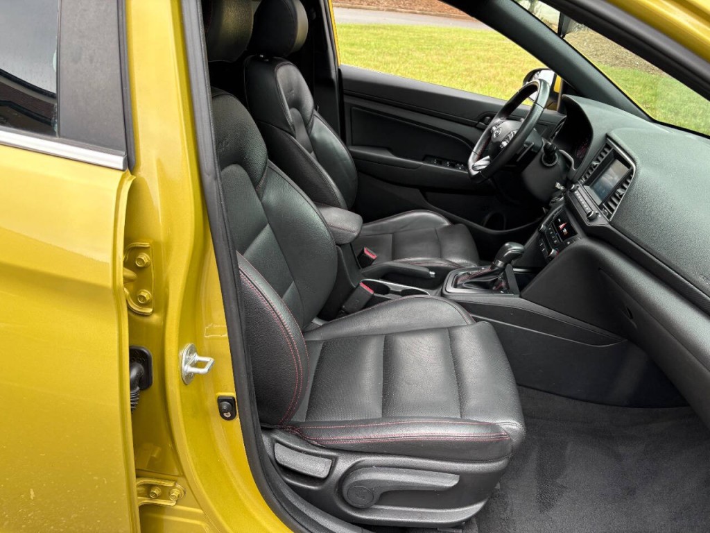 2018 Hyundai Elantra Image 29