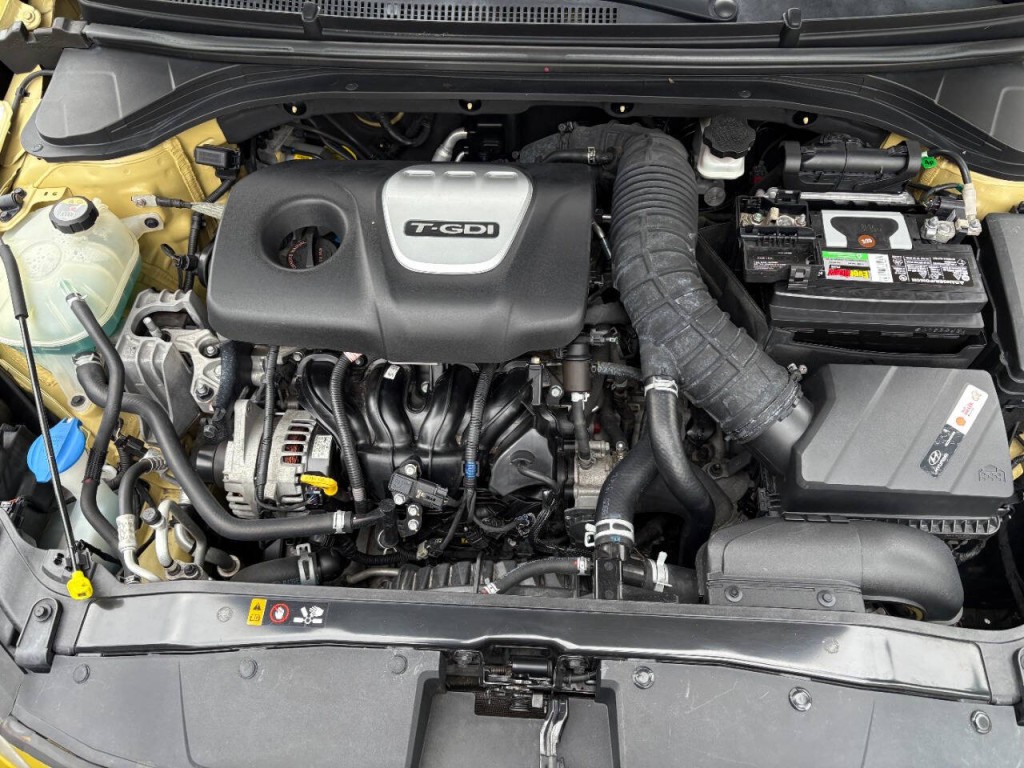 2018 Hyundai Elantra Image 33