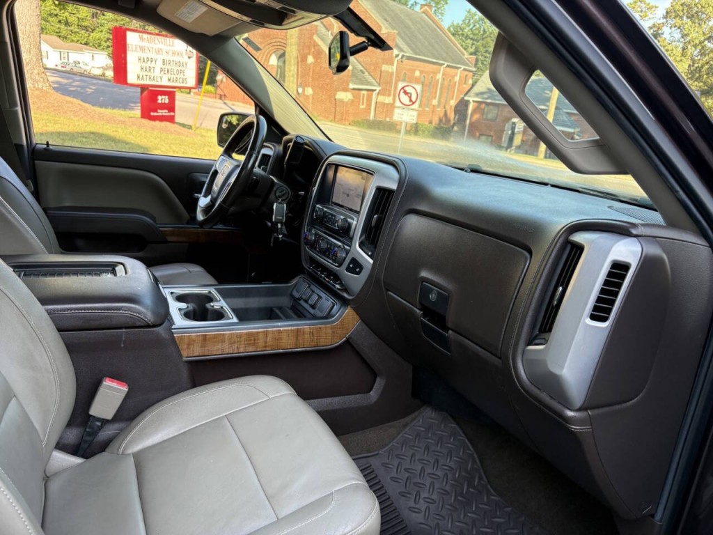 2016 GMC Sierra 1500 Image 32
