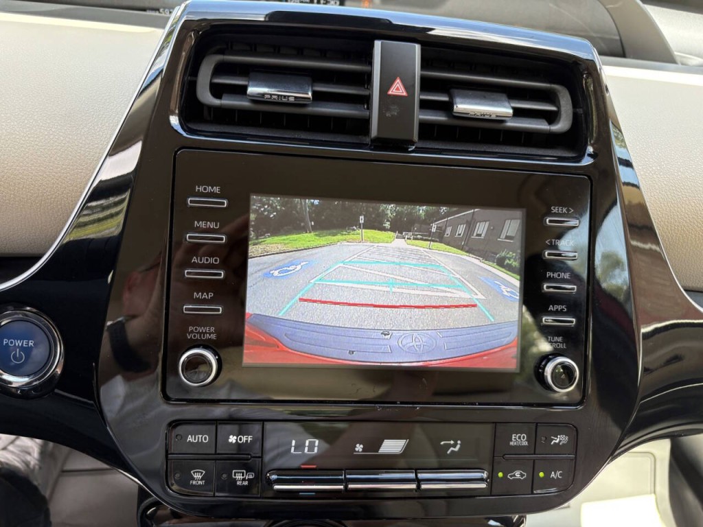 2020 Toyota Prius Image 19