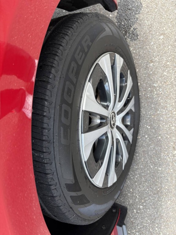 2020 Toyota Prius Image 34