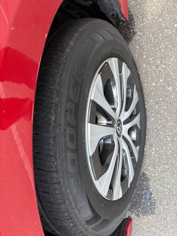 2020 Toyota Prius Image 35