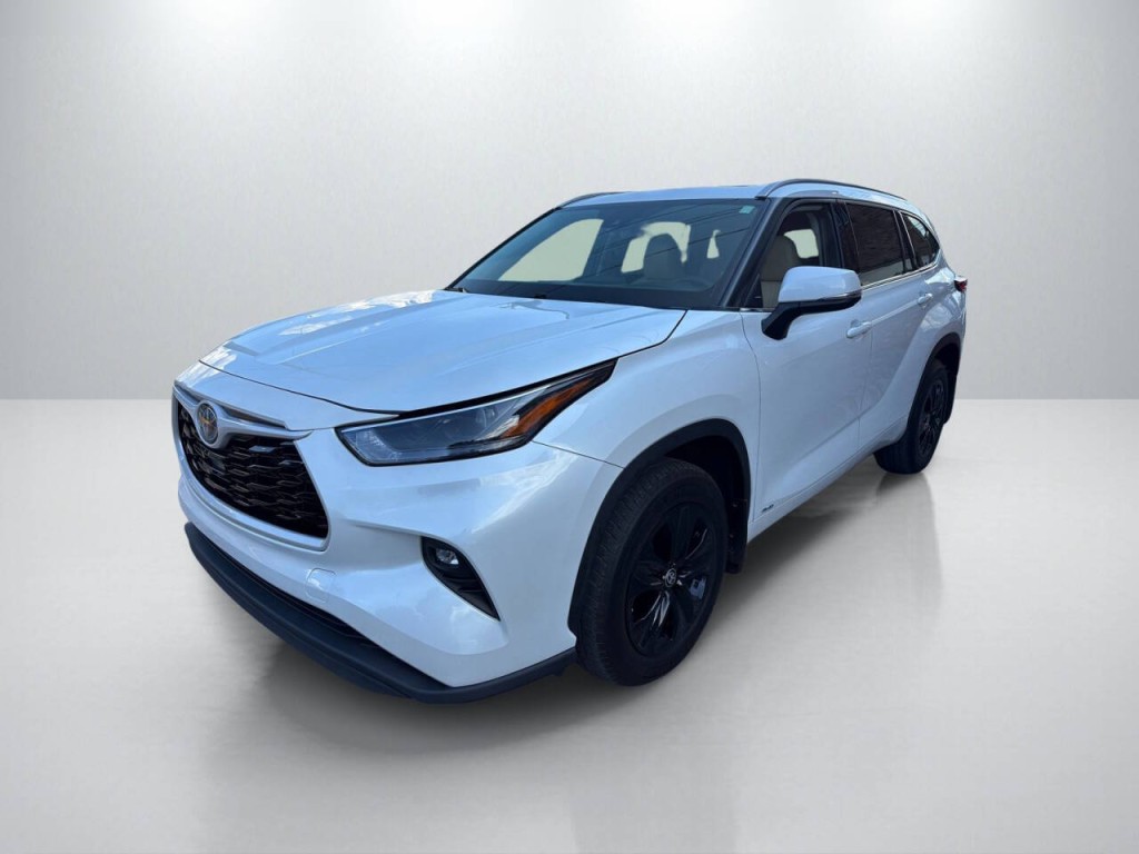 2022 Toyota Highlander Image 3