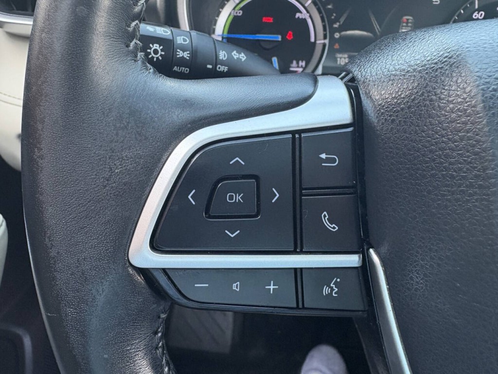 2022 Toyota Highlander Image 15