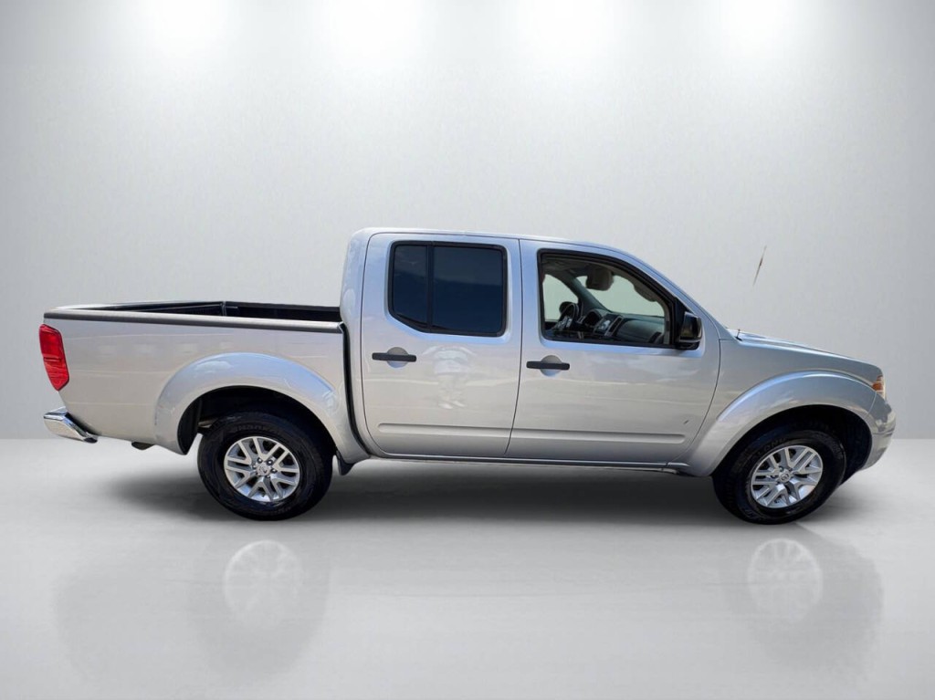 2018 Nissan Frontier Image 8