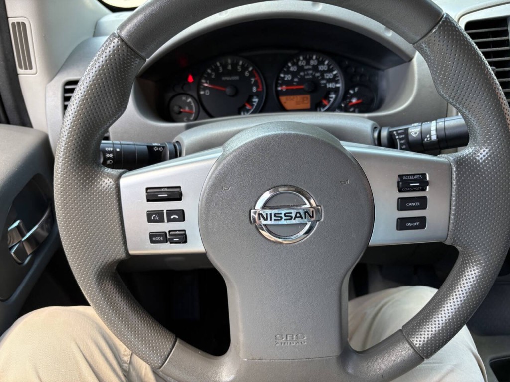 2018 Nissan Frontier Image 12