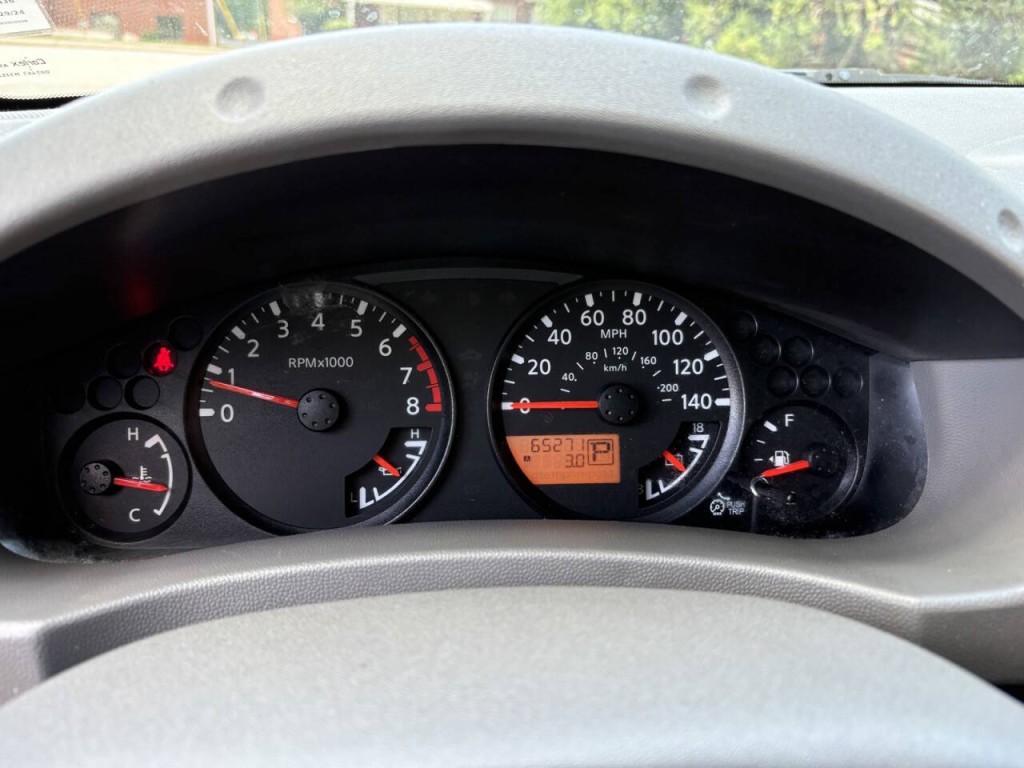 2018 Nissan Frontier Image 15