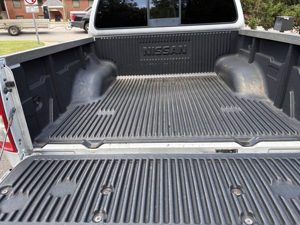 2018 Nissan Frontier Image 23