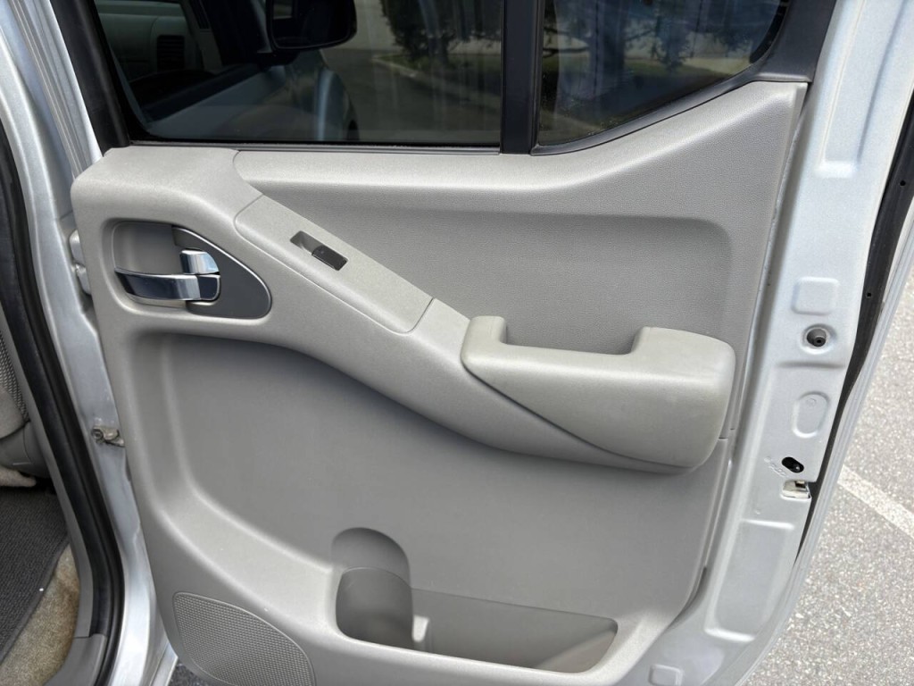 2018 Nissan Frontier Image 27