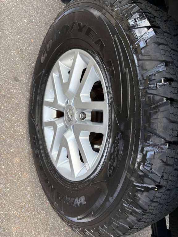 2018 Nissan Frontier Image 32