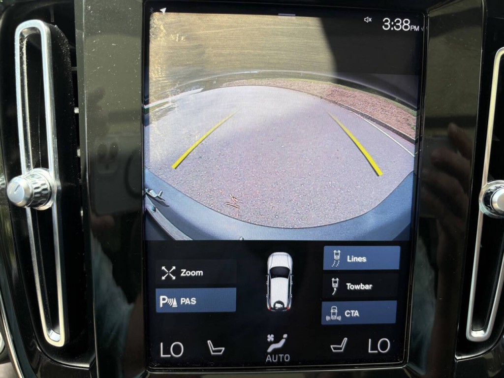 2021 Volvo XC40 Image 18