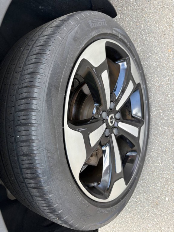 2021 Volvo XC40 Image 35