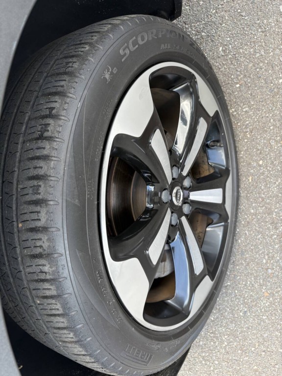 2021 Volvo XC40 Image 37
