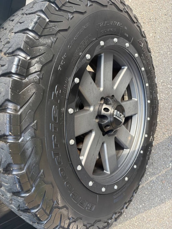 2019 Nissan Titan Image 37