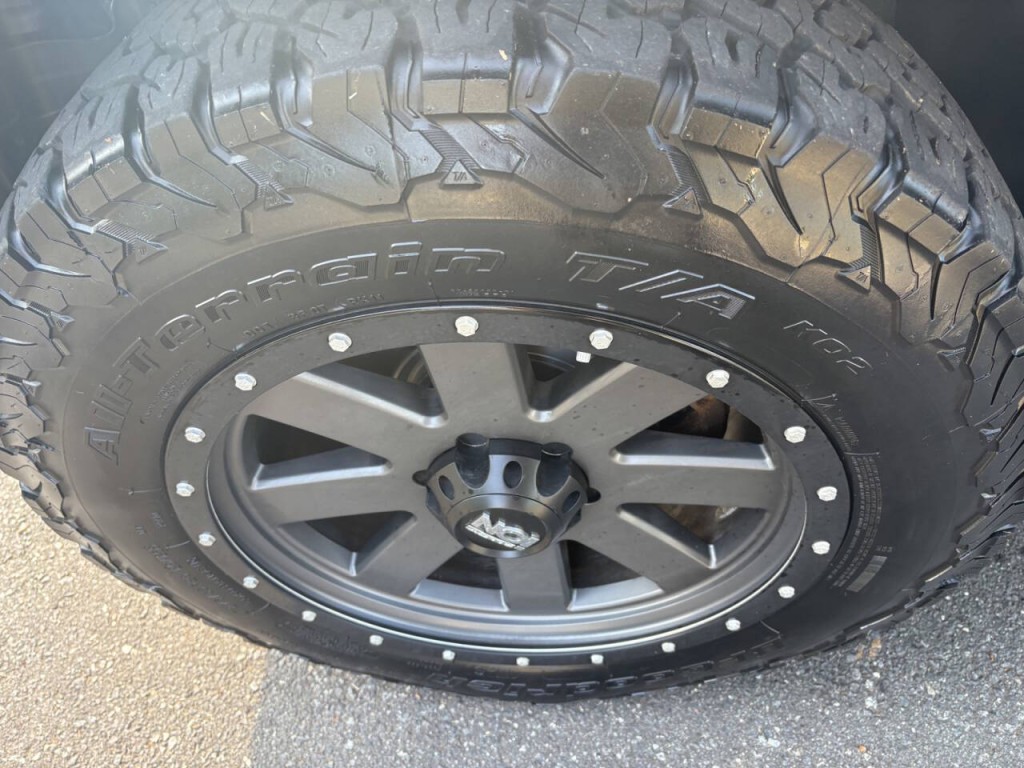 2019 Nissan Titan Image 40