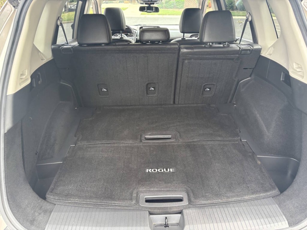 2021 Nissan Rogue Image 30