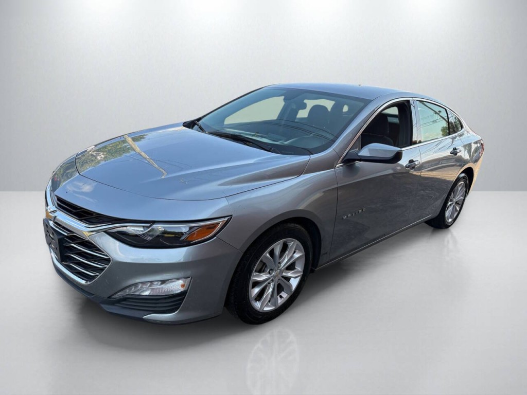 2023 Chevrolet Malibu Image 3
