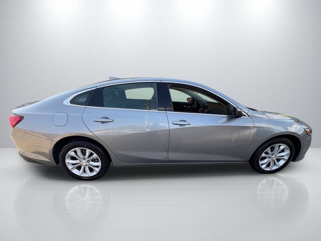 2023 Chevrolet Malibu Image 8