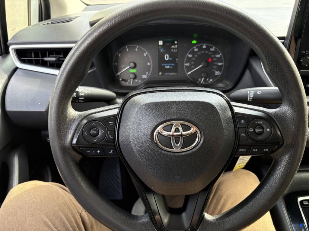2023 Toyota Corolla Image 12