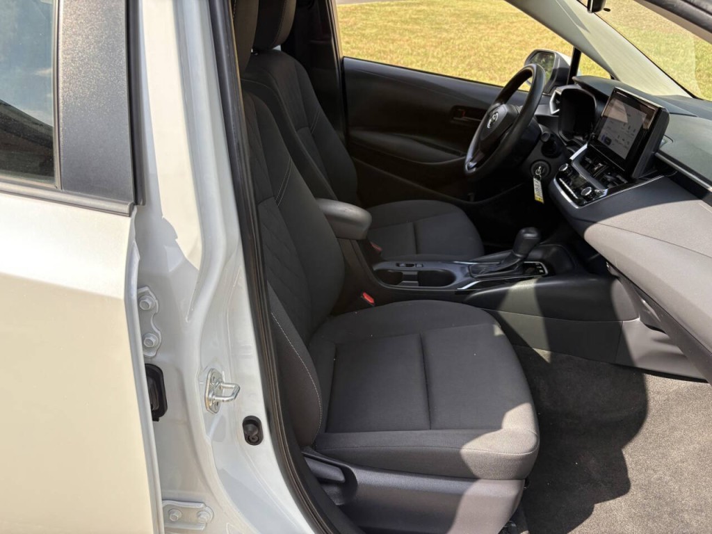 2023 Toyota Corolla Image 34
