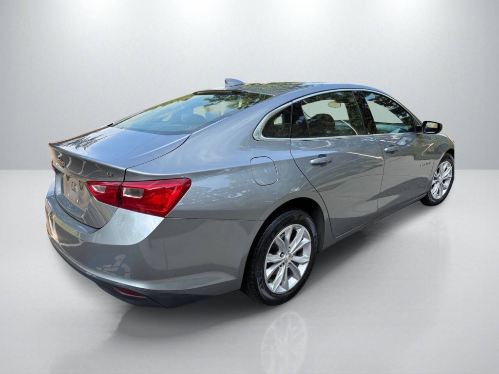 2023 Chevrolet Malibu Image 7