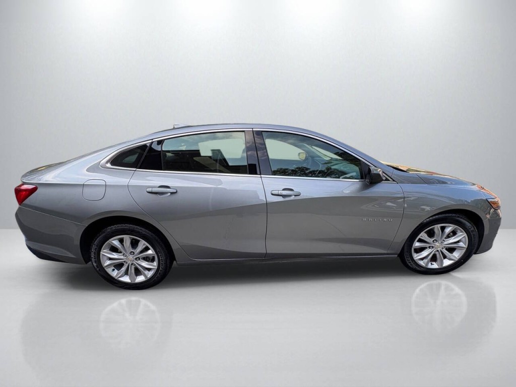 2023 Chevrolet Malibu Image 8