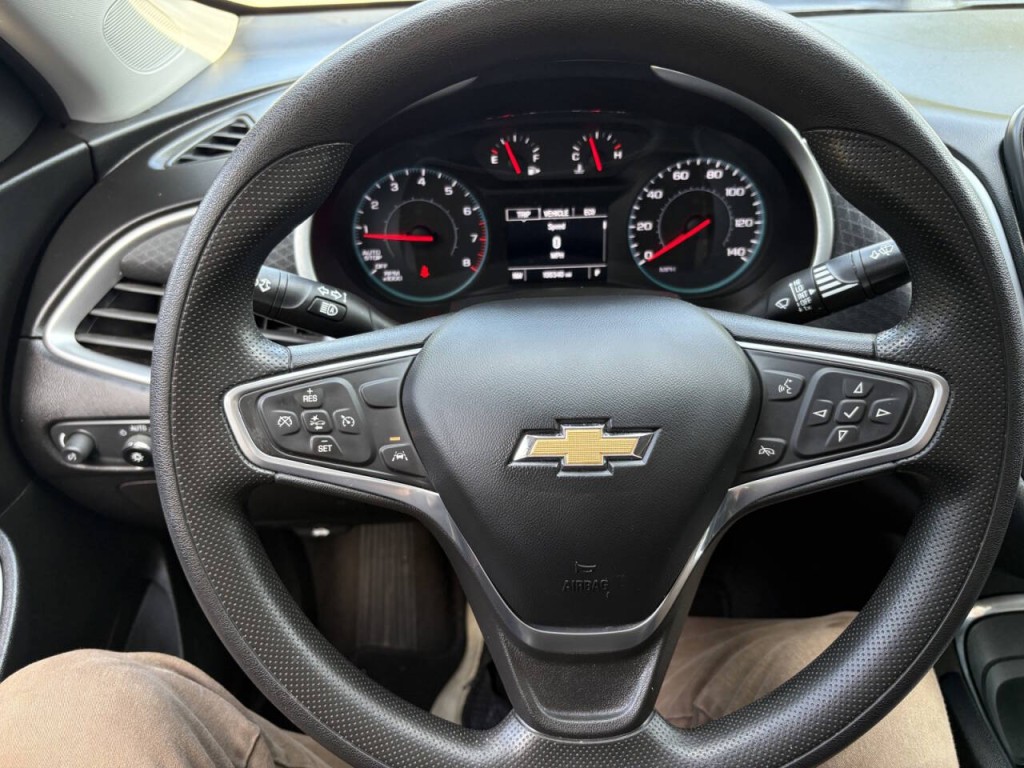 2023 Chevrolet Malibu Image 12