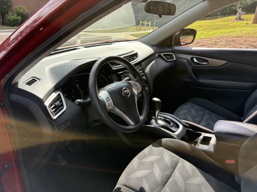 2014 Nissan Rogue Image 11