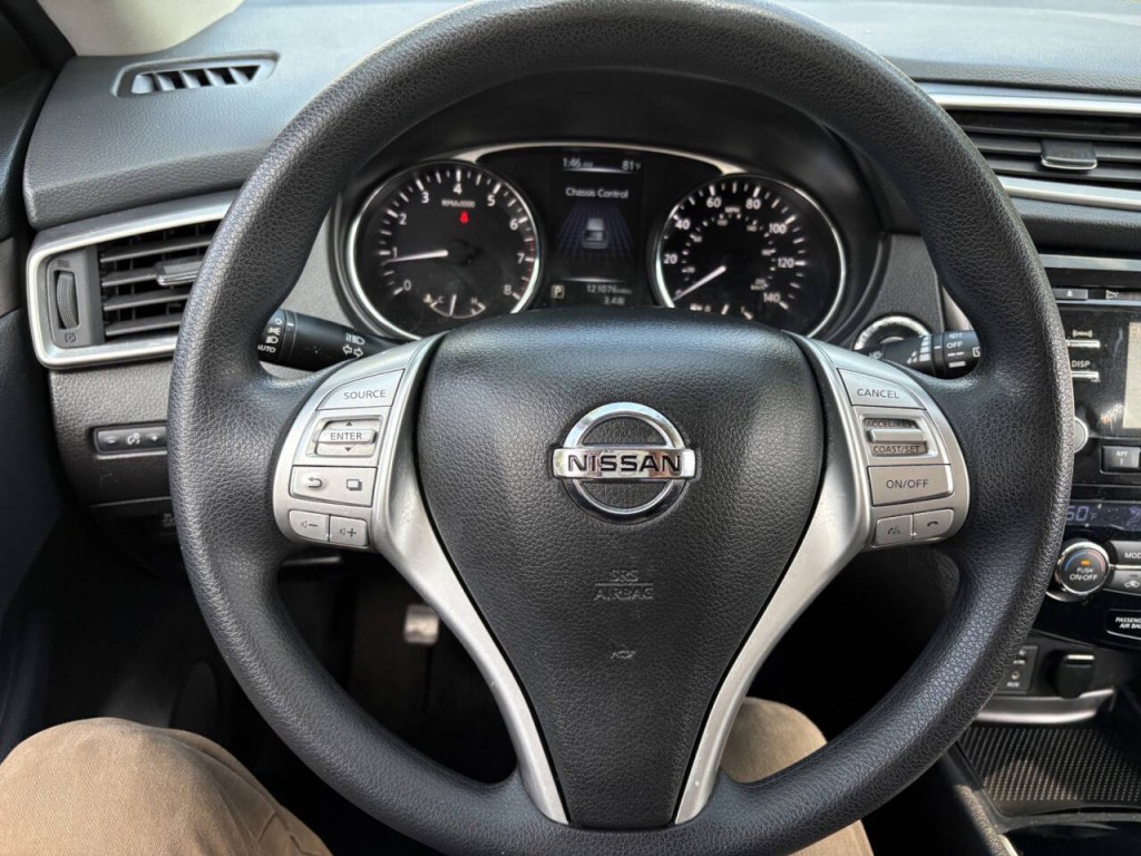 2014 Nissan Rogue Image 12