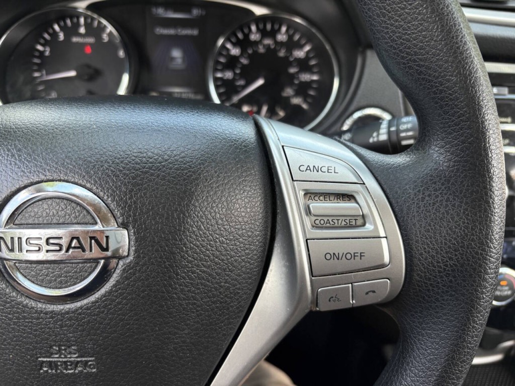 2014 Nissan Rogue Image 13