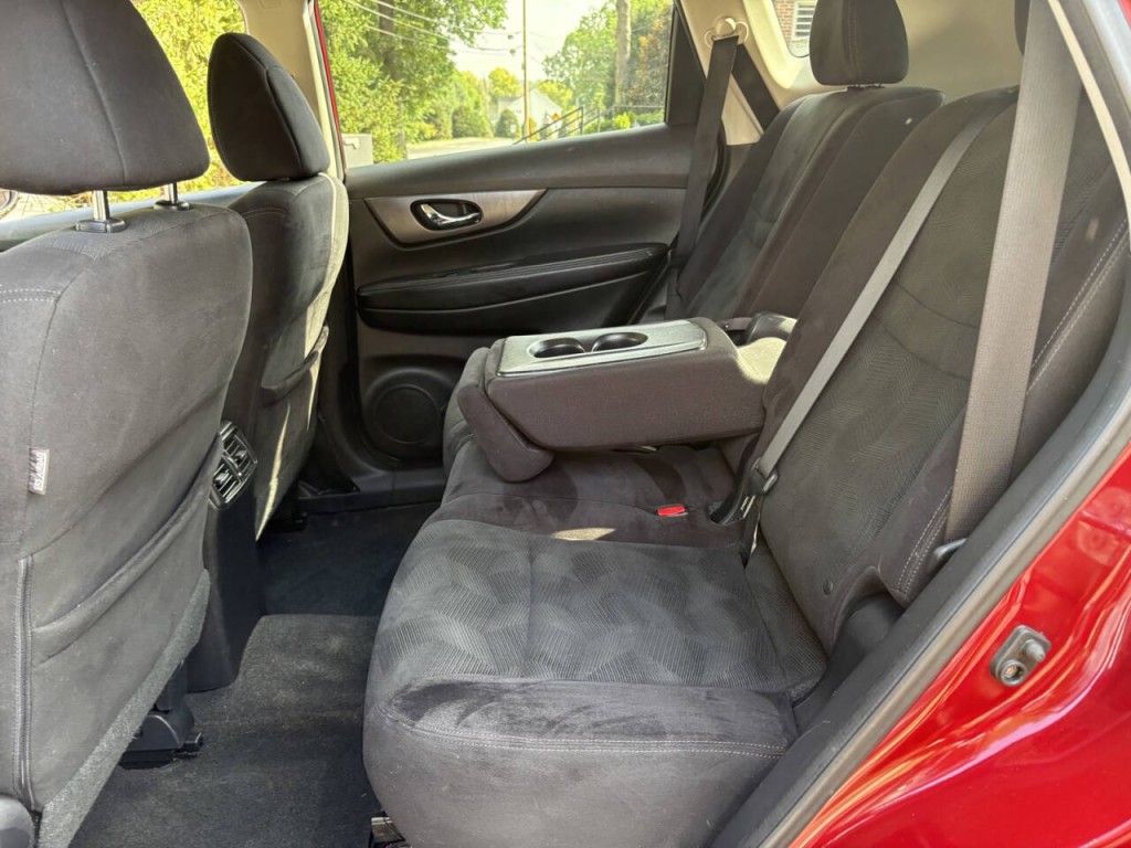2014 Nissan Rogue Image 21