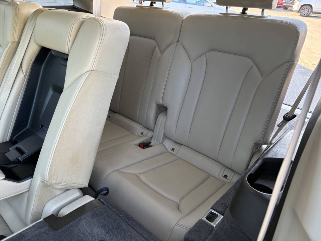 2018 Audi Q7 Image 27