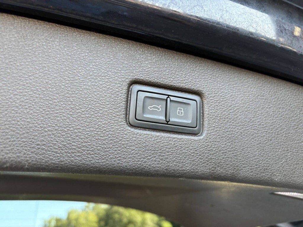 2018 Audi Q7 Image 29