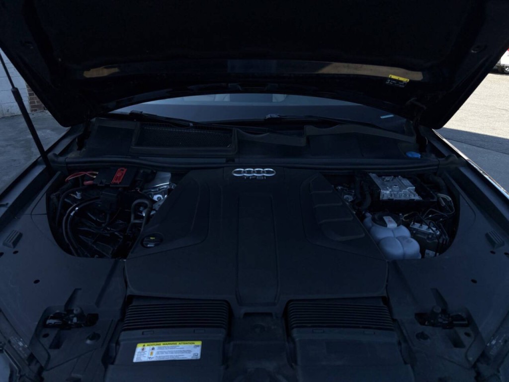 2018 Audi Q7 Image 35