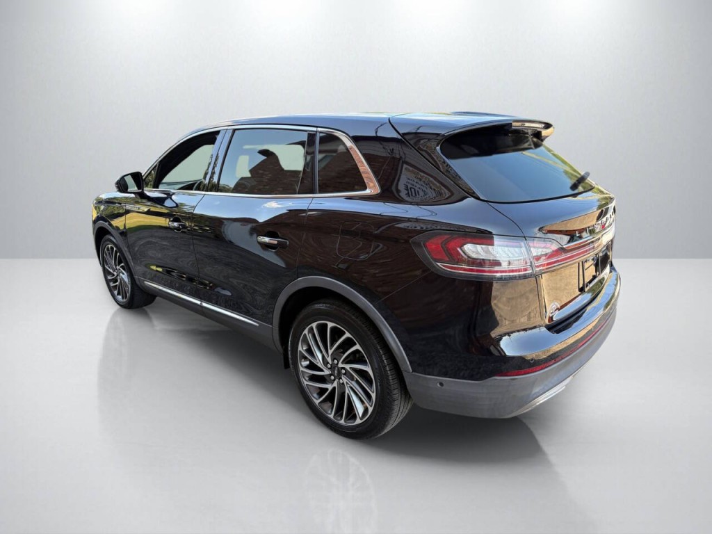 2020 Lincoln Nautilus Image 5