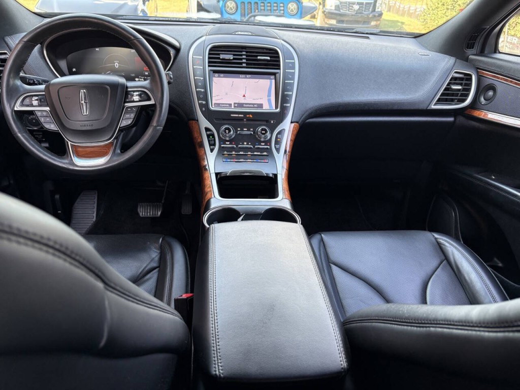 2020 Lincoln Nautilus Image 24