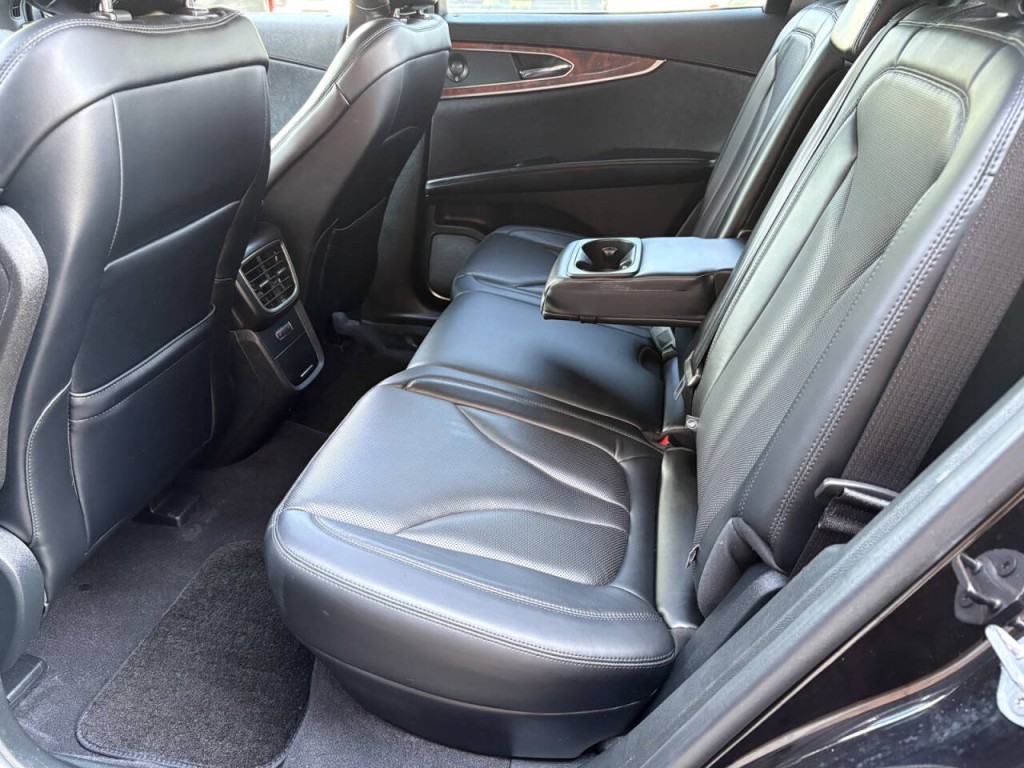 2020 Lincoln Nautilus Image 27