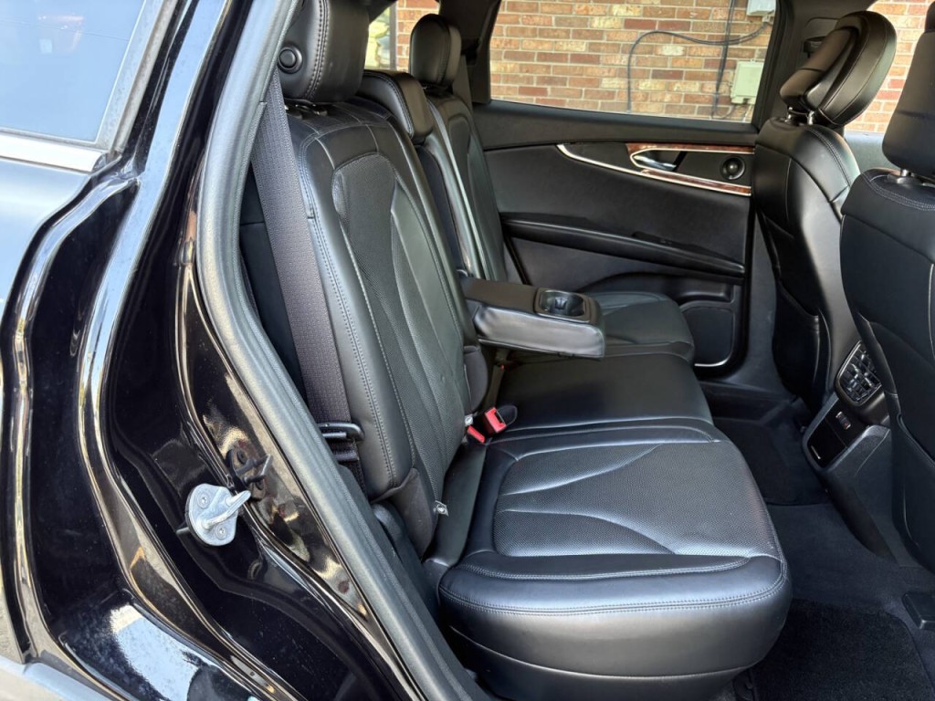 2020 Lincoln Nautilus Image 35