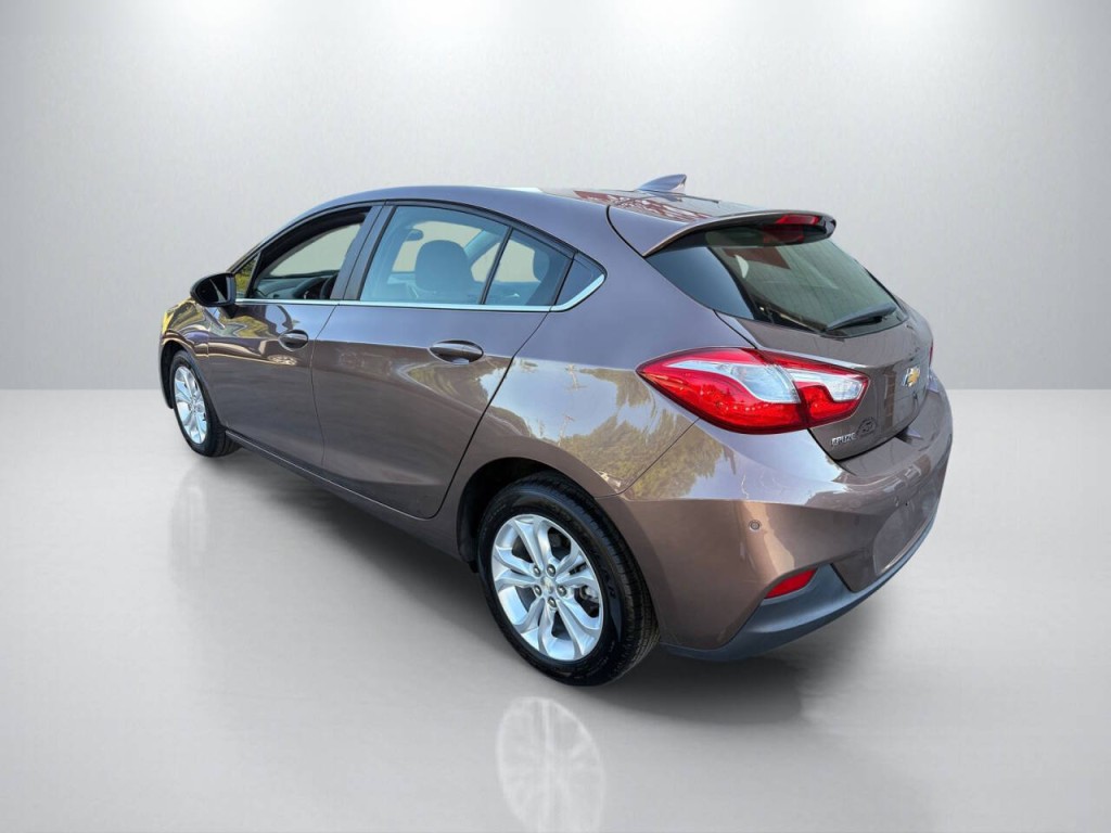 2019 Chevrolet Cruze Image 5