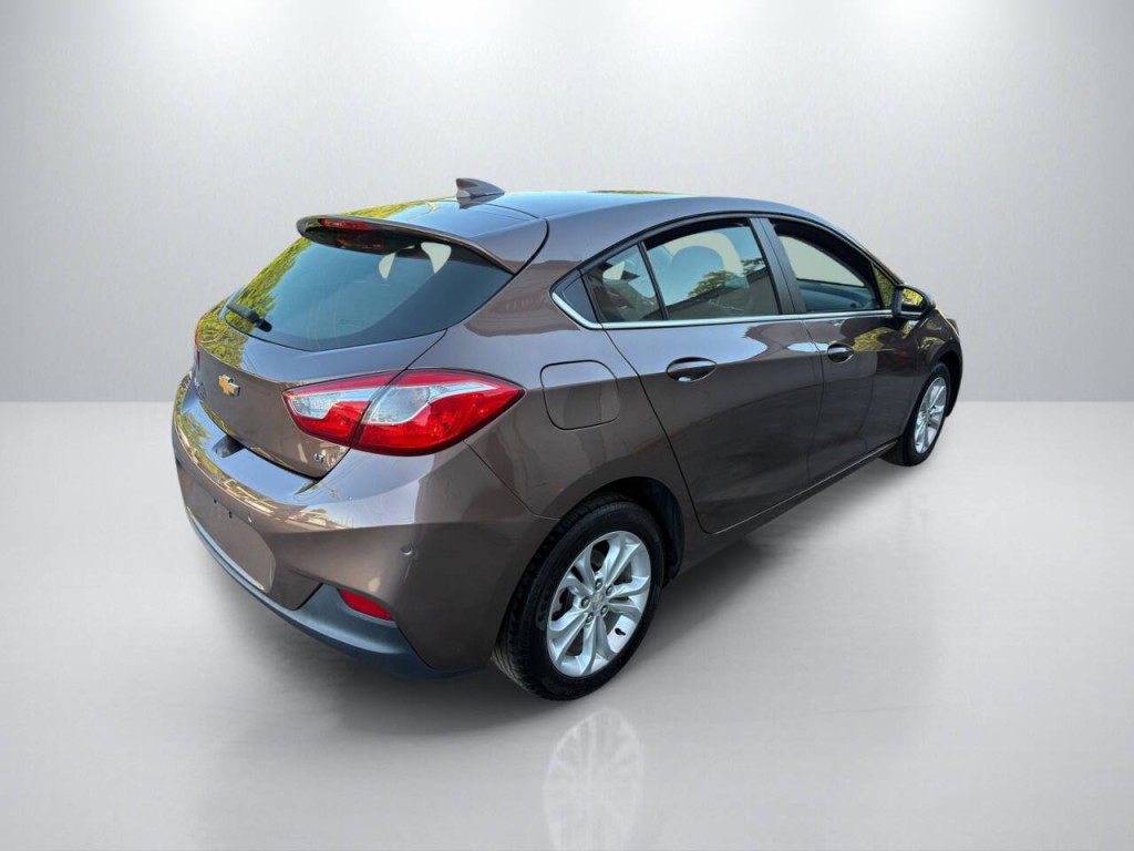 2019 Chevrolet Cruze Image 7