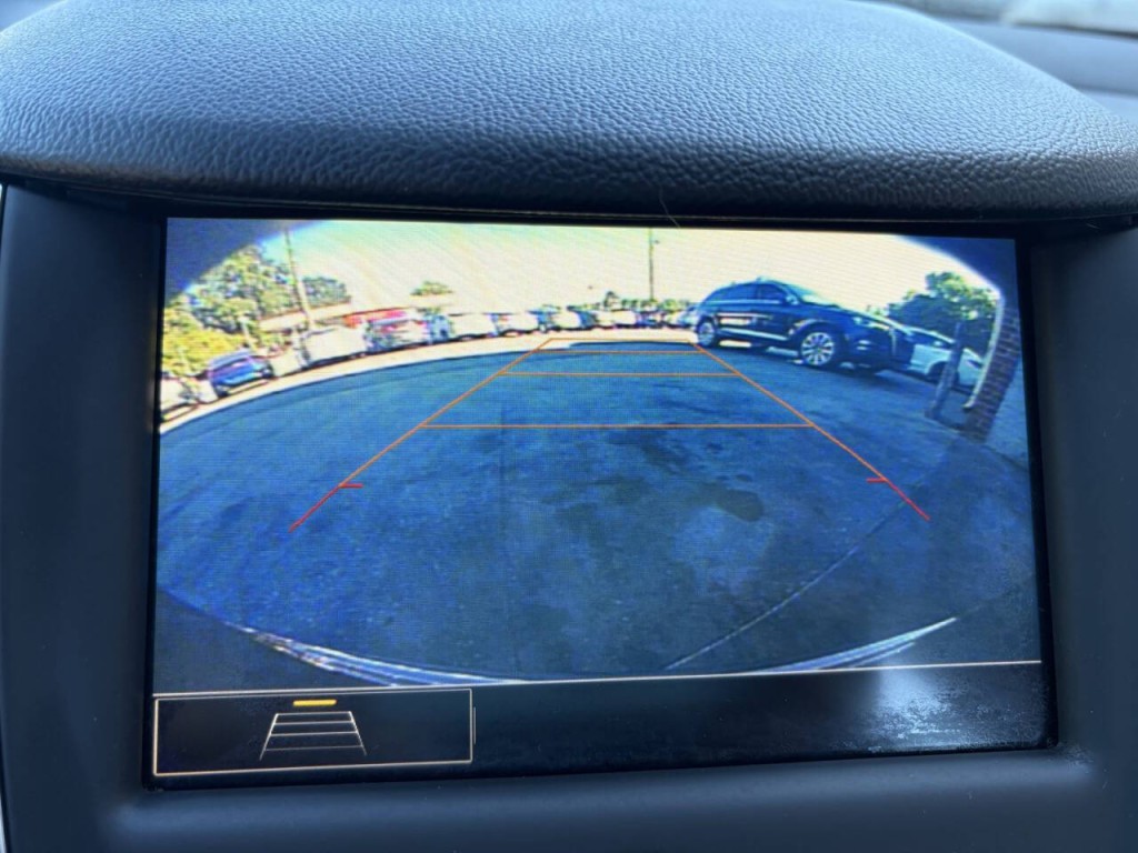 2019 Chevrolet Cruze Image 17