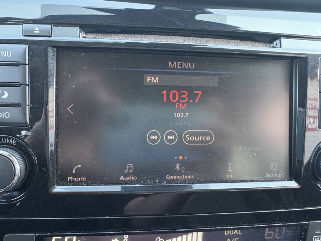 2020 Nissan Rogue Image 17